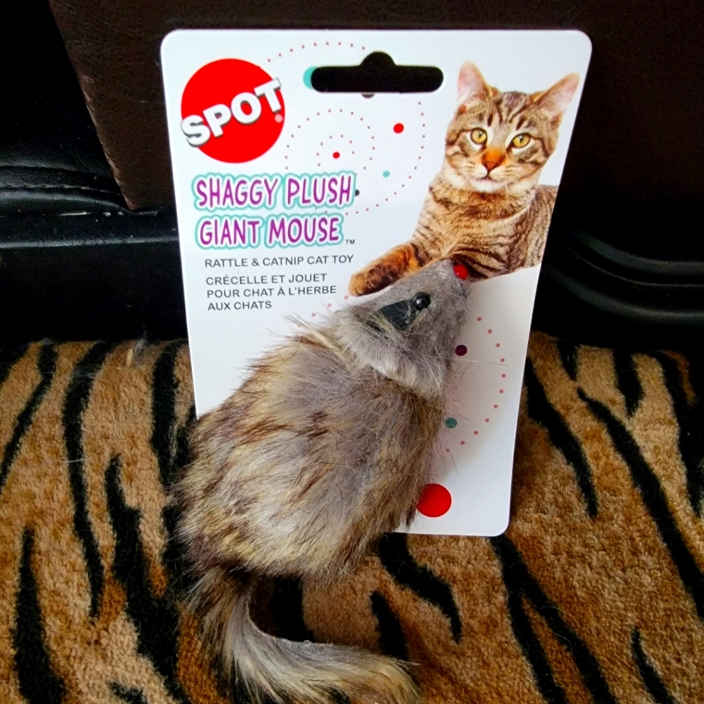 Spot Cat Toy Giant Mouse Cat Toy -brown Ea.